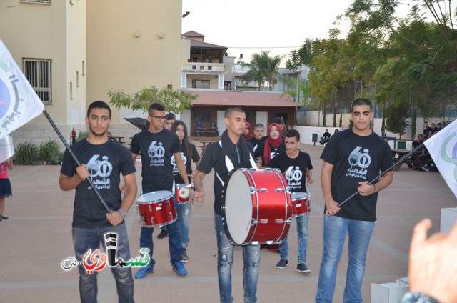 فيديو : الثانوية الجديدة تُبدع في اخراج تحفة فنية للفنان القسماوي عبد التمام ..ايها السادة .. هكذا يُحترم من اعطى للذكرى ..  